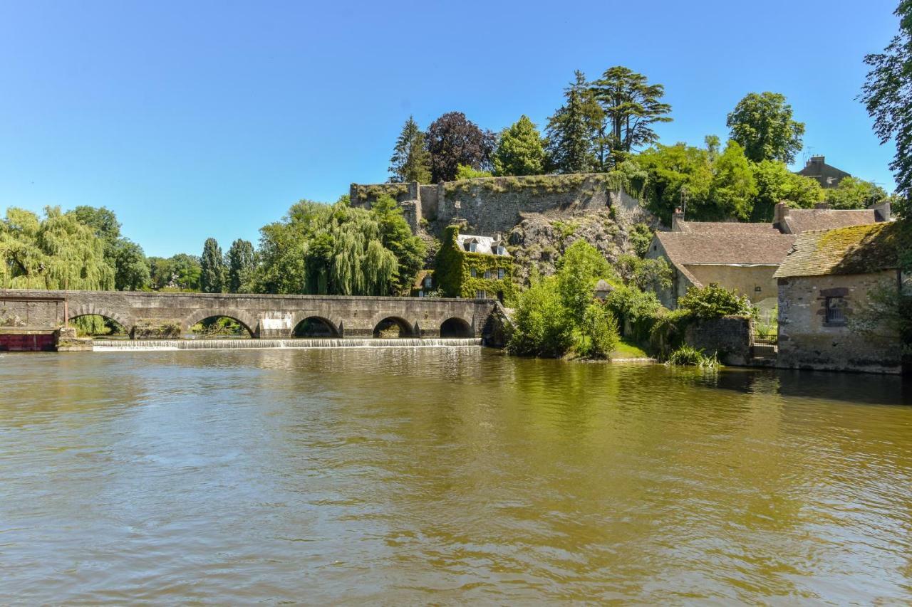 Le Refuge Des Alpes Mancelles Apartment Fresnay-sur-Sarthe Bagian luar foto
