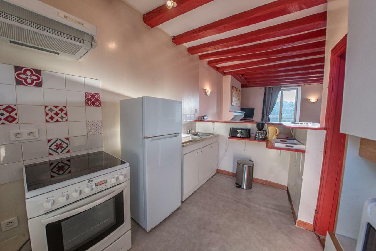 Le Refuge Des Alpes Mancelles Apartment Fresnay-sur-Sarthe Bagian luar foto