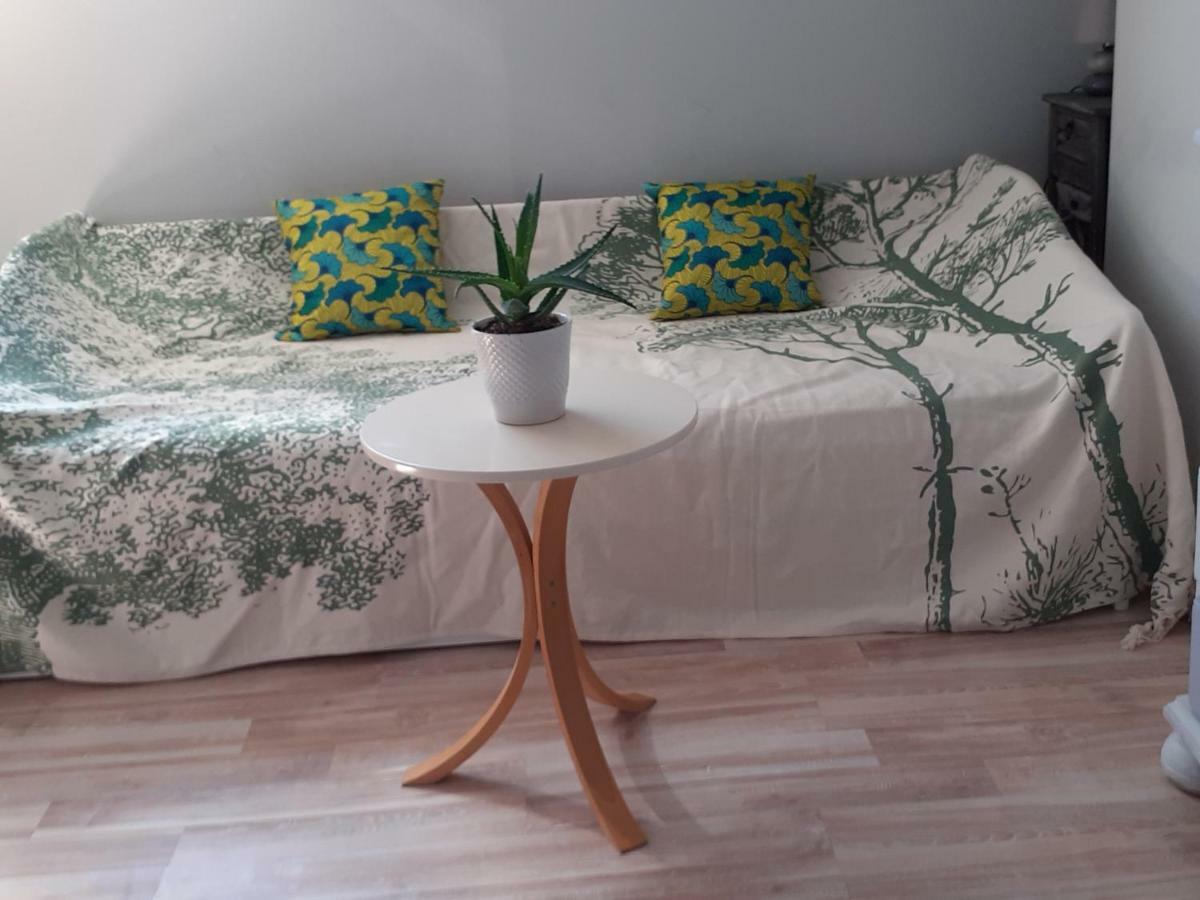 Le Refuge Des Alpes Mancelles Apartment Fresnay-sur-Sarthe Bagian luar foto